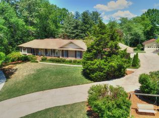 710 Hembree Rd, Roswell, GA 30076