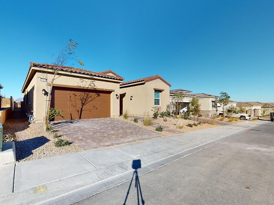 1st image of 10154 Milholm Ave