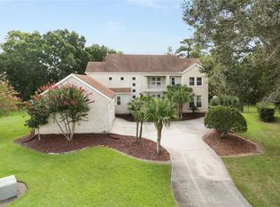 8 Shoal Creek Dr, New Orleans, LA 70131