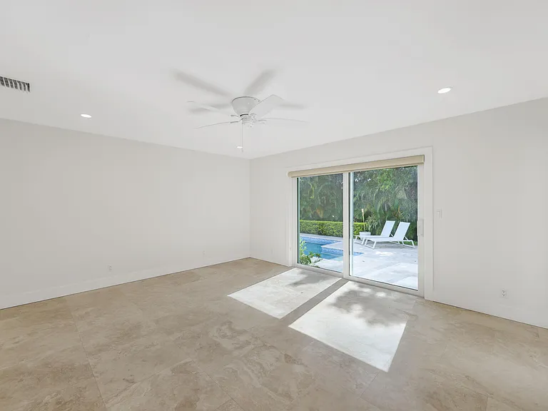1386 S Atlantic Dr — Photo 37