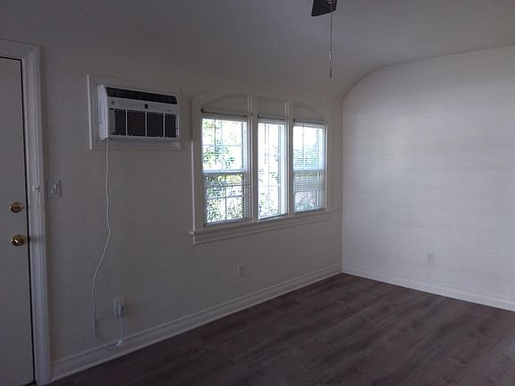 5th image of 708 E Palm St