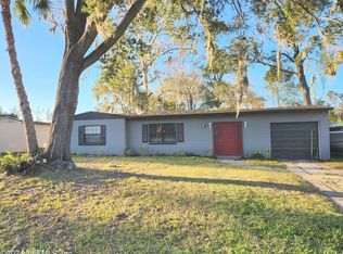 7878 Caxton Cir E, Jacksonville, FL 32208