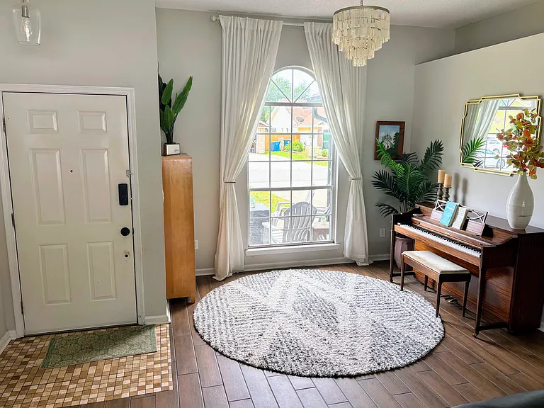 13241 Eucalyptus Dr — Photo 6