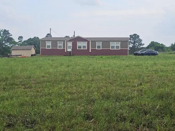 601 County Road 134, Garrison, TX 75946