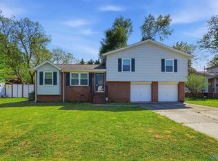 4045 Knollbrook Dr NW, Huntsville, AL 35810