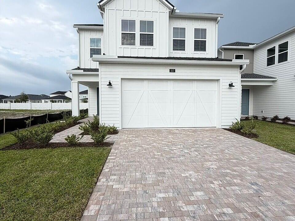 1st image of 317 BEDFORD Terrace #121