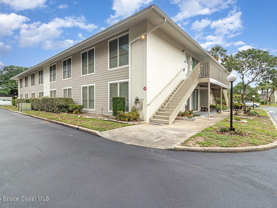 1st image of 1935 Conway Rd Unit A4