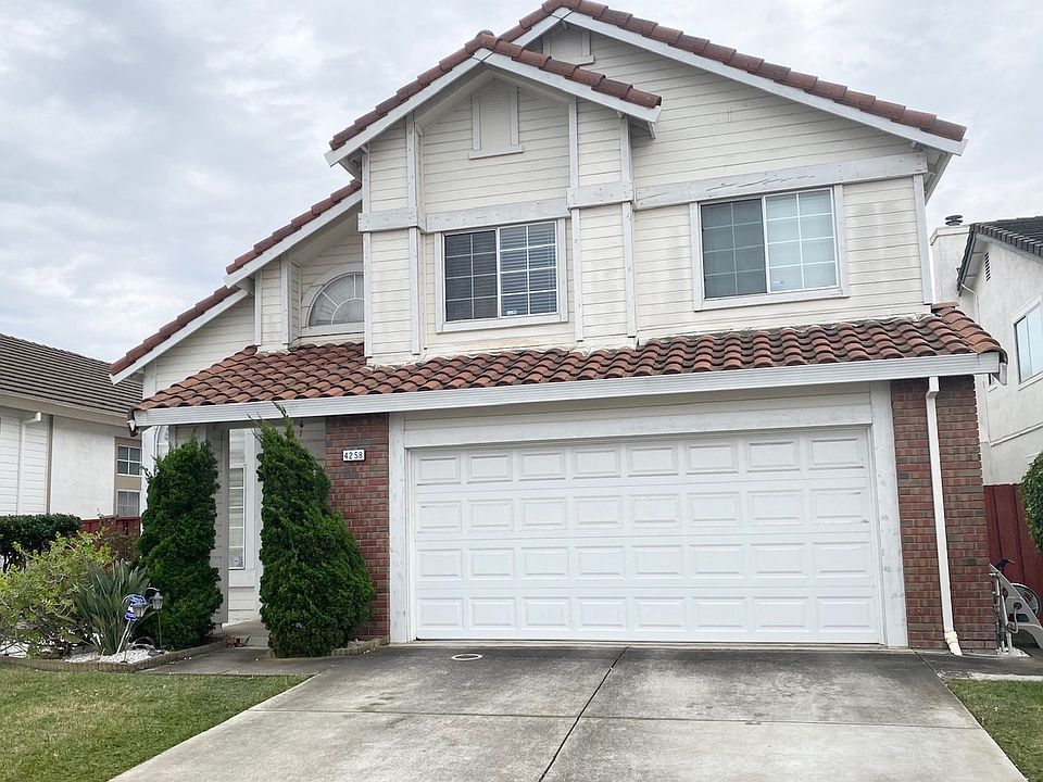 1st image of 4258 Remora Dr