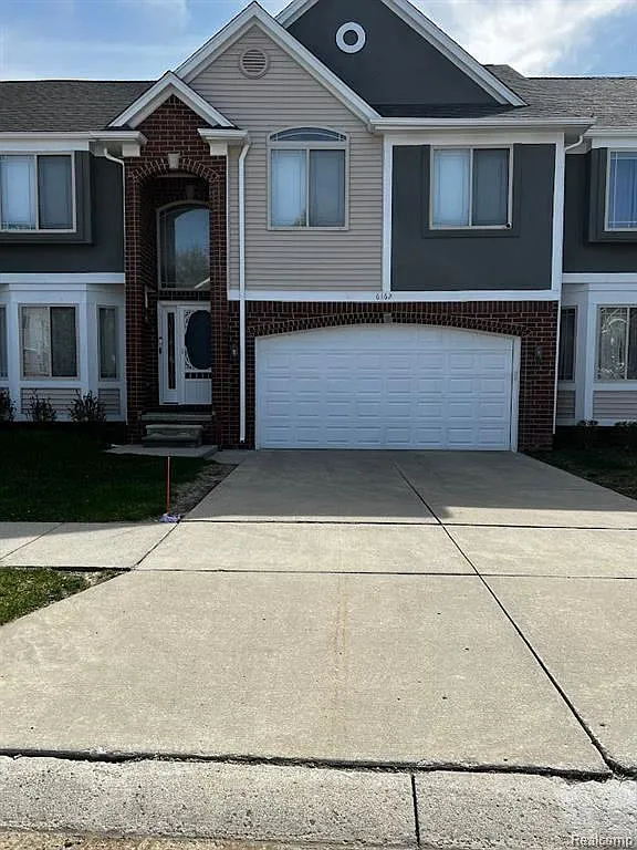 6162 Elarz Dr photo 1