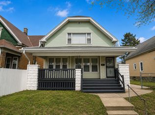 3180 N 15th St #A, Milwaukee, WI 53206