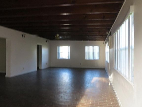 3rd image of 9296 SW 183rd Ter