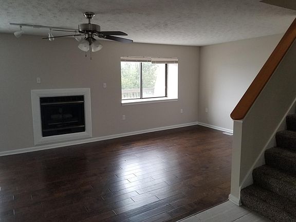 4th image of 3660 Walden Dr APT K