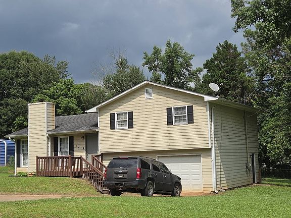 3rd image of 50 W Knight Dr