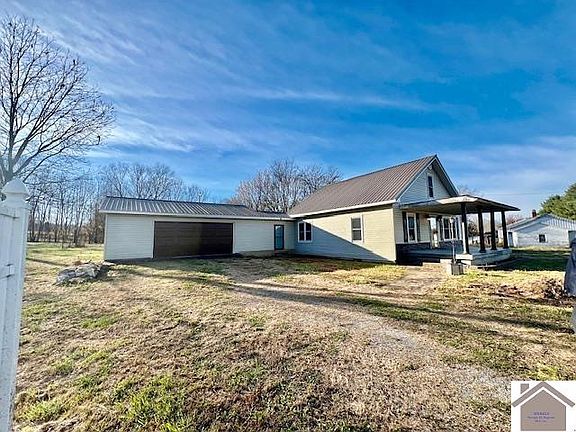2nd image of 1140 Lola Rd