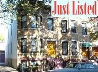 6945 64th St, Glendale, NY 11385