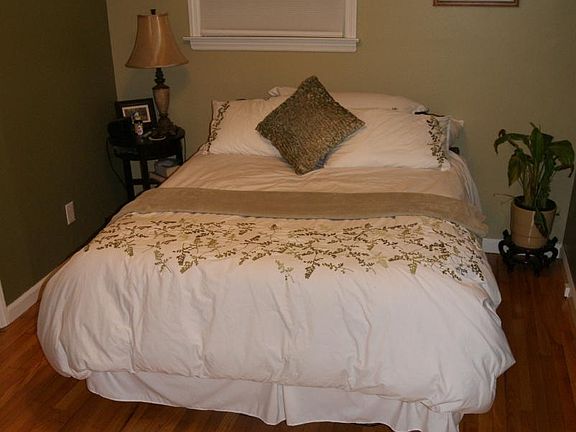 one of three bedrooms (2 closets)