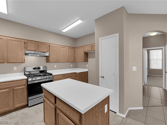 4th image of 2712 Tortoise Cactus Ct