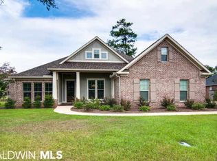 9521 Marchand Ave, Daphne, AL 36526