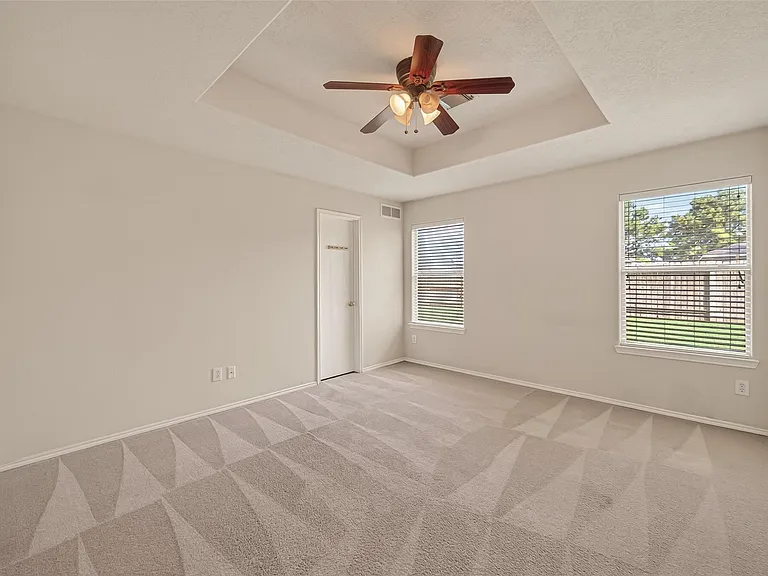 19119 Yaupon Ranch Dr — Photo 29