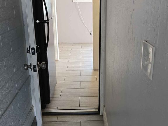 3rd image of 2107 W Bethany Home Rd #1