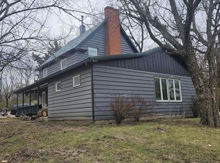 4823 SE 10th St, Tecumseh, KS 66542