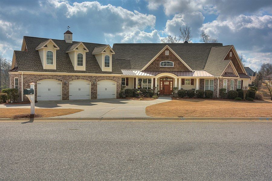 1st image of 1464 Knob Hill Cir