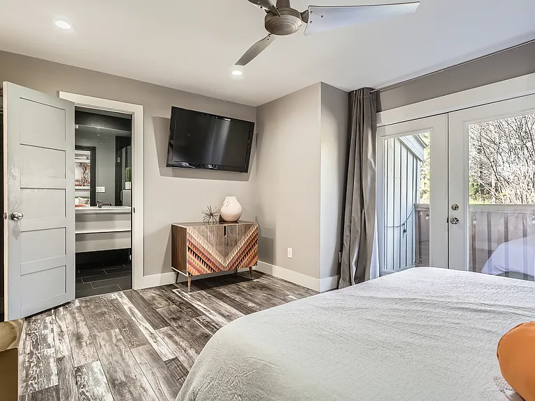1204 Druid Knoll Dr — Photo 19