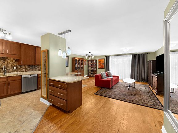 5th image of 1275 Baldwin Ln Unit 411