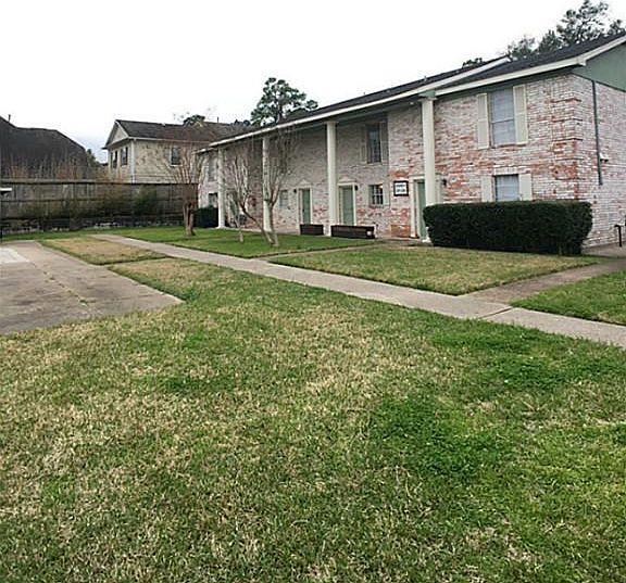 1st image of 1431 Sherwood Forest St APT 23