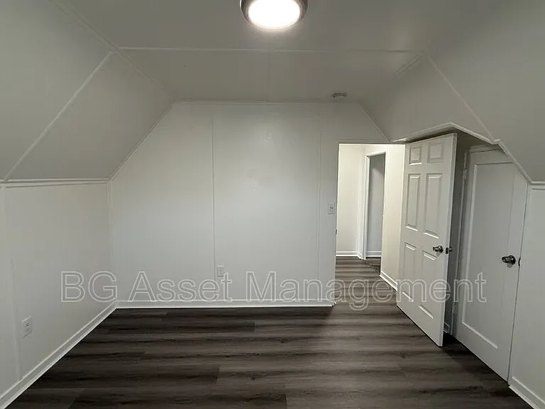 7878 Ney Ave #1/2 — Photo 11