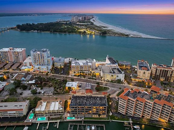 2nd image of 600 Bayway Blvd APT 304
