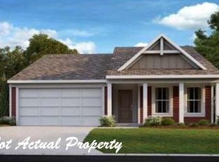 464 Sycamore Dr, Circleville, OH 43113