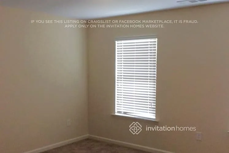 1030 Franklin Ct — Photo 4
