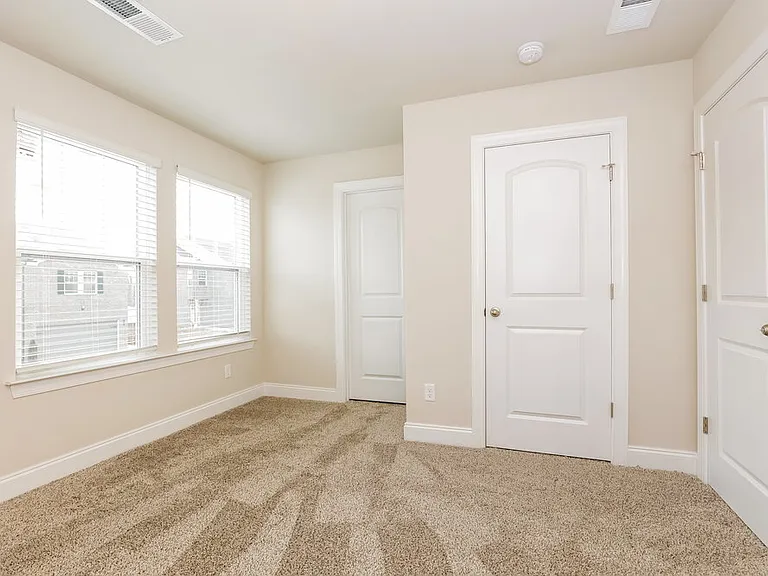 1725 Tahoma Dr — Photo 13