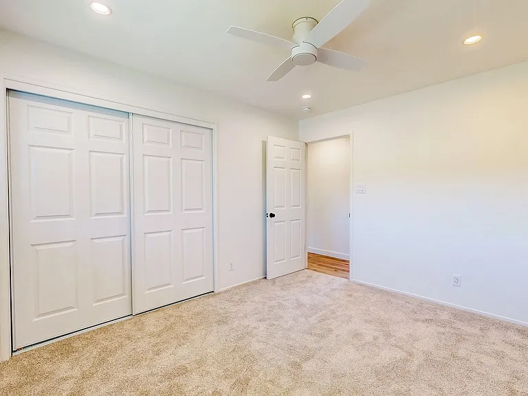 1925 Leafgreen Dr — Photo 29