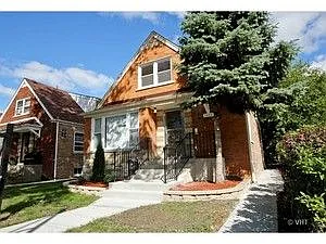 5443 S Richmond St photo 1