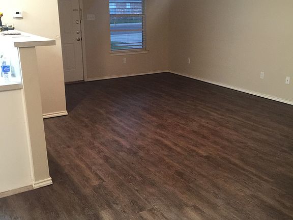 4th image of 502 Kline Ave Unit 1