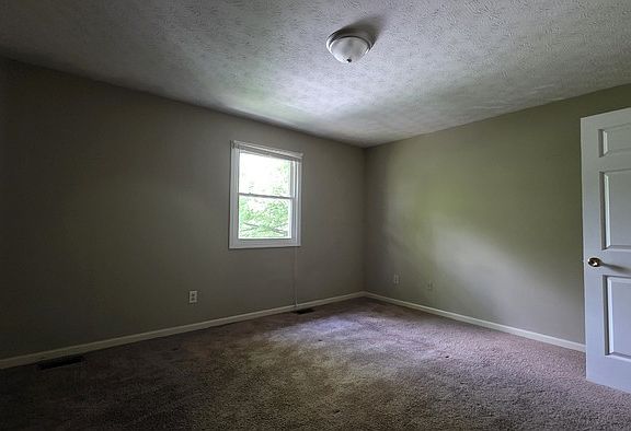 4th image of 2723 S Roan St #11