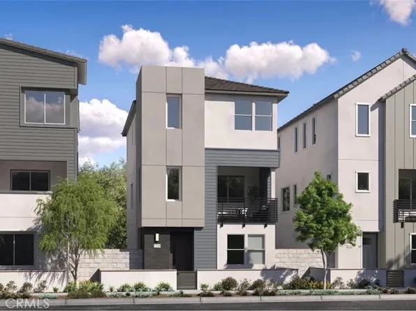 242 Brookfeather, Irvine, CA 92618