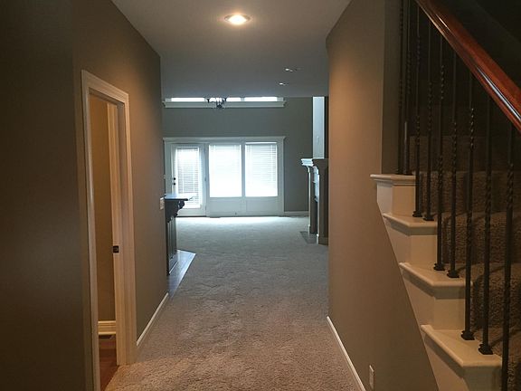 4th image of 4007 W 159th Ter