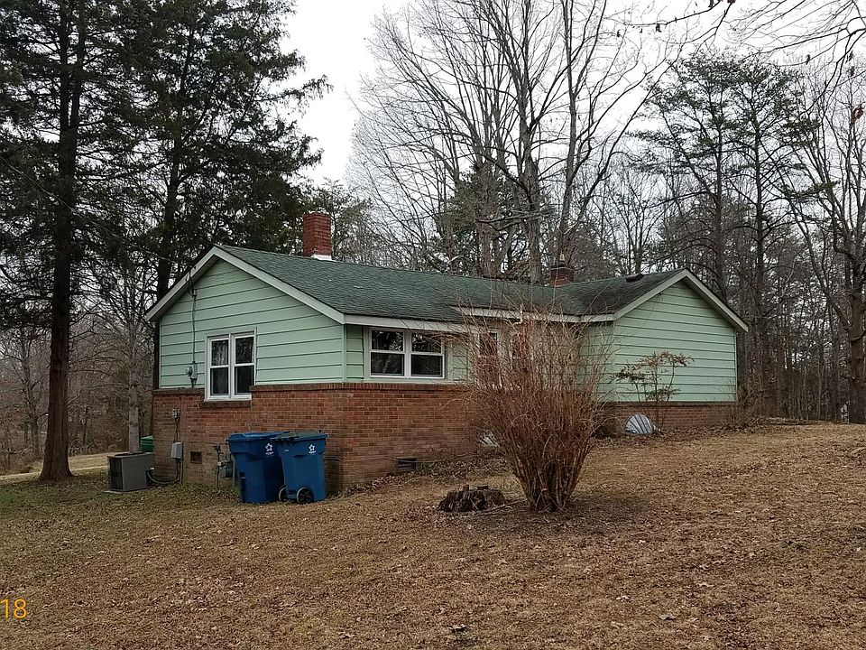 2nd image of 6065 Summit Ave