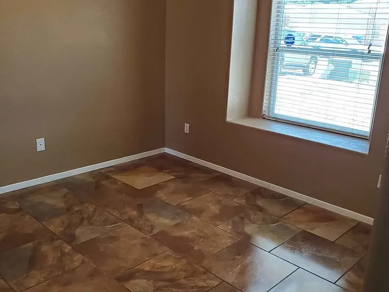 4069 Winters St — Photo 11