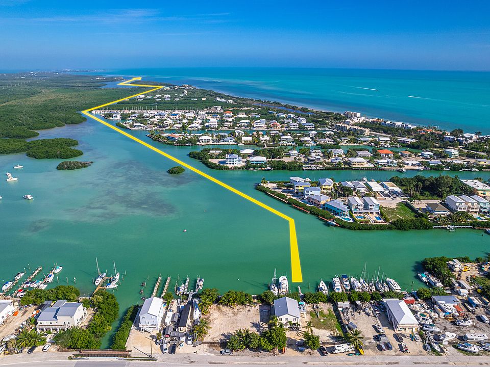 1st image of 66 Coco Plum Dr