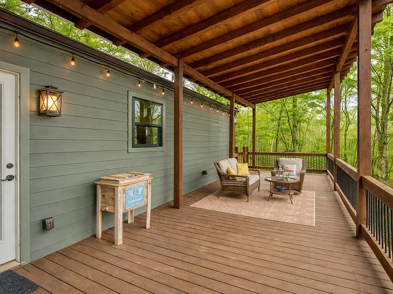 642 Crabapple Dr — Photo 13