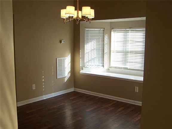 3rd image of 6534 Wellington Chase Ct