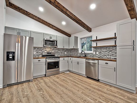 5th image of 897 Trace Cir NE #28