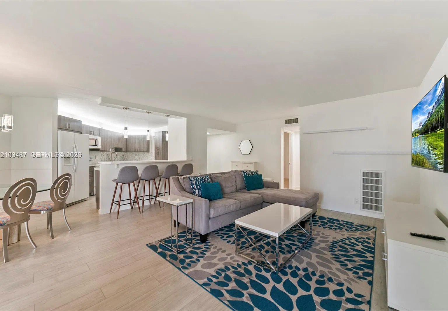Camino Real Village Condo — Photo 1