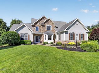 5 Normandy Square, Guilderland, NY 12009