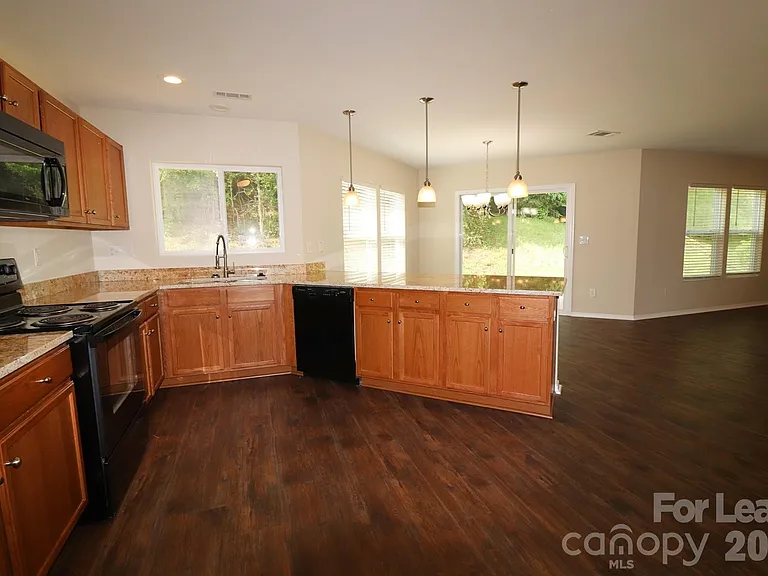 13011 Lake Erie Ln — Photo 13