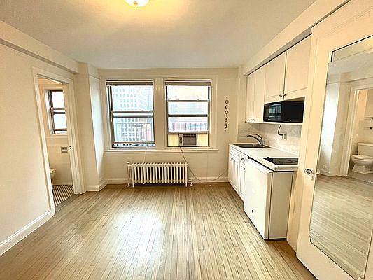 1st image of 321 40th St #1700